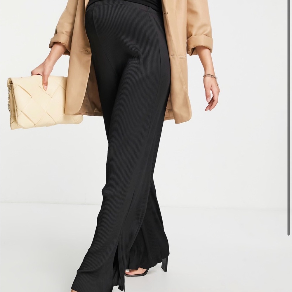ASOS DESIGN Maternity over the bump wide leg plisse trouser with side split
